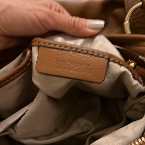 Michael Kors Handbag - Picture 8 of 9